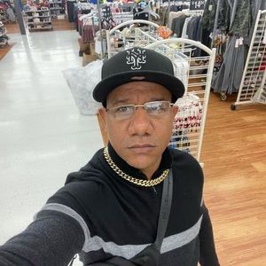 Meet your Posher, Jose